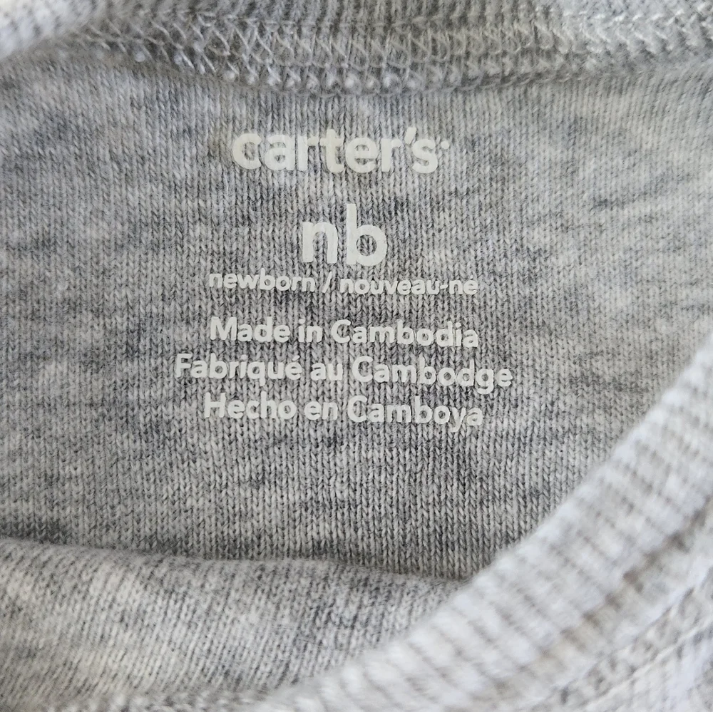 Carter's Seven Piece Baby Clothes Bundle Size NB